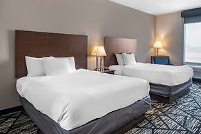 BEST WESTERN PLUS McKinney Inn & Suites