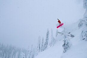 Meadow Lake Resort & Condos