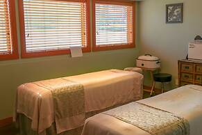 Meadow Lake Resort & Condos