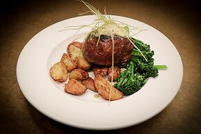 Meadow Lake Resort & Condos