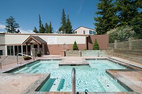 Meadow Lake Resort & Condos