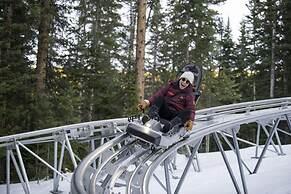 Mountain Chalet Snowmass