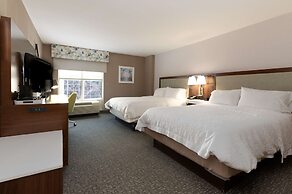 Hampton Inn & Suites Arlington Crystal City DCA