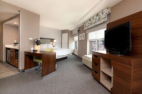 Hampton Inn & Suites Arlington Crystal City DCA