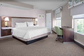 Hampton Inn & Suites Arlington Crystal City DCA