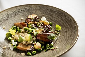 Sofitel Montreal Golden Mile