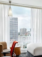 Sofitel Montreal Golden Mile