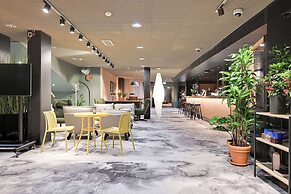 Comfort Hotel Xpress Helsinki Airport Terminal