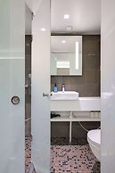 Comfort Hotel Xpress Helsinki Airport Terminal