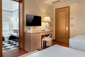Hotel De Londres