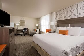 Hawthorn Suites by Wyndham Livermore Wine Country