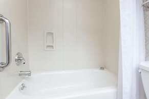 Hawthorn Suites by Wyndham Livermore Wine Country