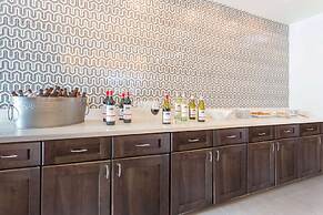 Hawthorn Suites by Wyndham Livermore Wine Country