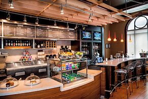 Courtyard by Marriott Norfolk Downtown