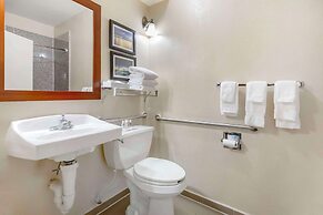 Comfort Suites Port Allen - Baton Rouge