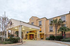 Comfort Suites Port Allen - Baton Rouge