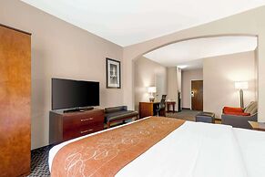 Comfort Suites Port Allen - Baton Rouge
