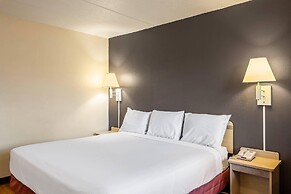 Rodeway Inn Dubuque