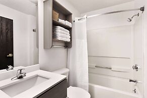 Microtel Inn & Suites by Wyndham Florence/Cincinnati Airport