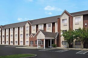 Microtel Inn & Suites by Wyndham Florence/Cincinnati Airport