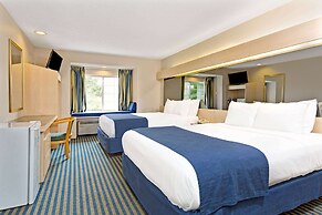 Microtel Inn & Suites by Wyndham Florence/Cincinnati Airport