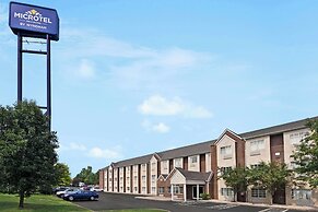 Microtel Inn & Suites by Wyndham Florence/Cincinnati Airport