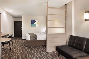 Microtel Inn & Suites by Wyndham Florence/Cincinnati Airport