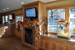 The Americana Village