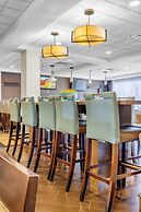 Wingate by Wyndham Chicago Schaumburg