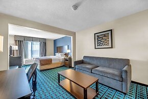 Wingate by Wyndham Chicago Schaumburg
