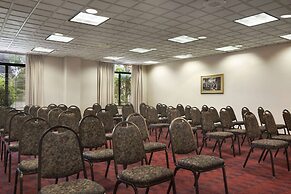 Wingate by Wyndham Chicago Schaumburg