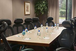 Wingate by Wyndham Chicago Schaumburg