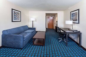 Wingate by Wyndham Chicago Schaumburg