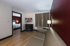 Red Roof Inn & Suites Dover Downtown