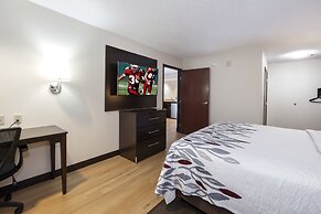 Red Roof Inn & Suites Dover Downtown