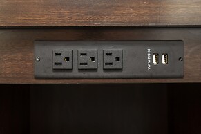 Red Roof Inn & Suites Dover Downtown