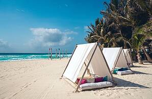Flamingo Cancun - All Inclusive