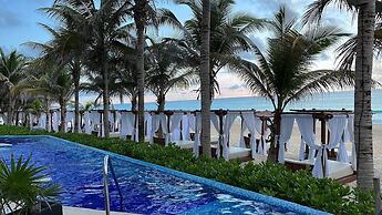 Flamingo Cancun - All Inclusive