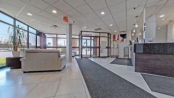 Ramada by Wyndham Arnprior
