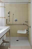 Halifax Marriott Harbourfront Hotel