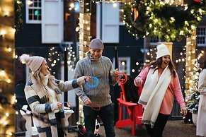 Halifax Marriott Harbourfront Hotel