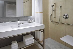 Halifax Marriott Harbourfront Hotel