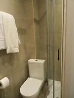 Glendale Hyde Park Hotel