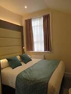 Glendale Hyde Park Hotel