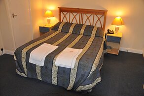 Carlton Hotel