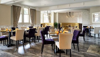 Burlington Hotel, Best Western Premier Collection