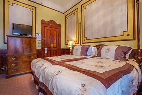 London Elizabeth Hotel