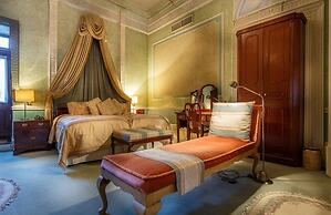 London Elizabeth Hotel