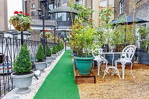 London Elizabeth Hotel