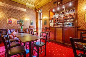 London Elizabeth Hotel